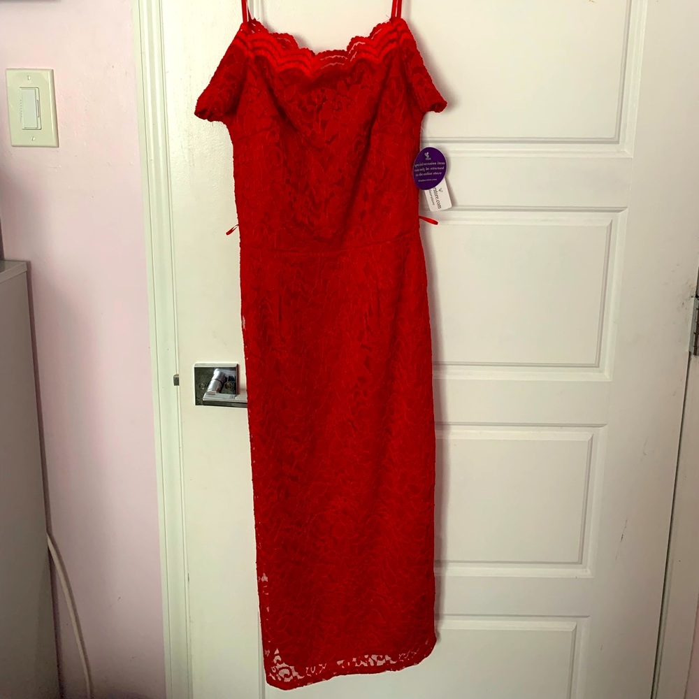 Red lace off the shoulder midi dress !